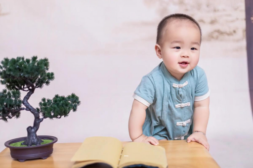 宣威孕妇显怀是几个月